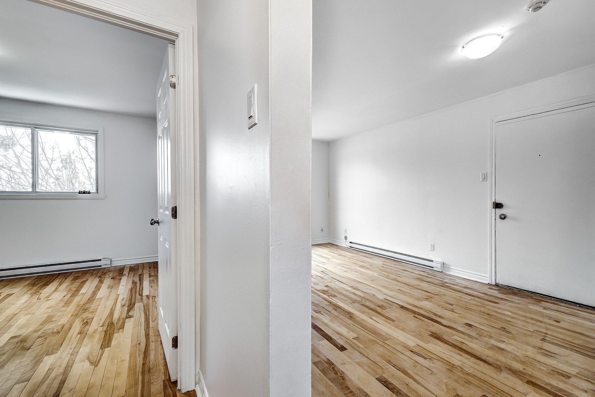 









405


Rue Lamarre

, 7,
Longueuil (Le Vieux-Longueuil),




QC
J4J1T1

