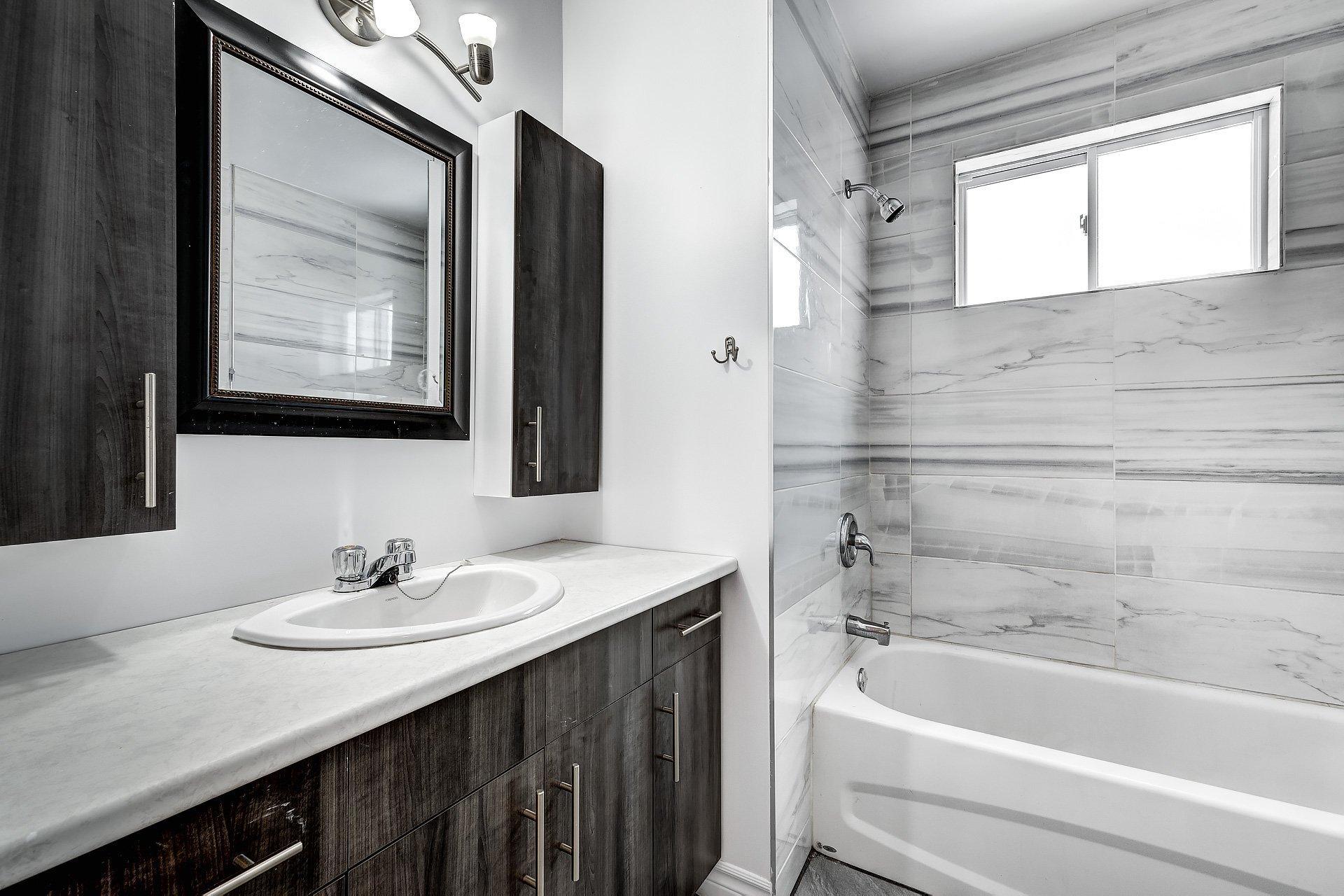 









405


Rue Lamarre

, 7,
Longueuil (Le Vieux-Longueuil),




QC
J4J1T1

