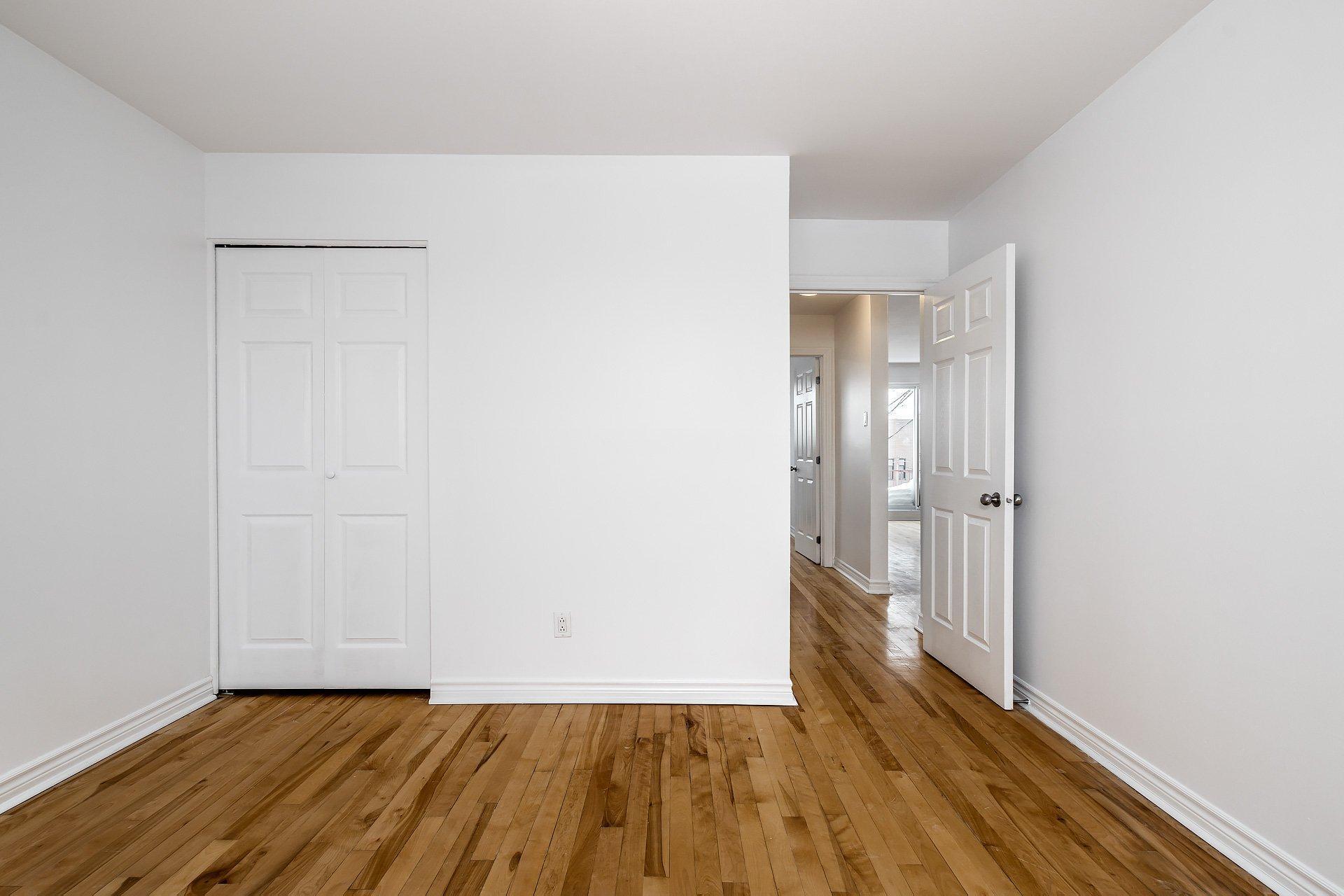 









405


Rue Lamarre

, 7,
Longueuil (Le Vieux-Longueuil),




QC
J4J1T1

