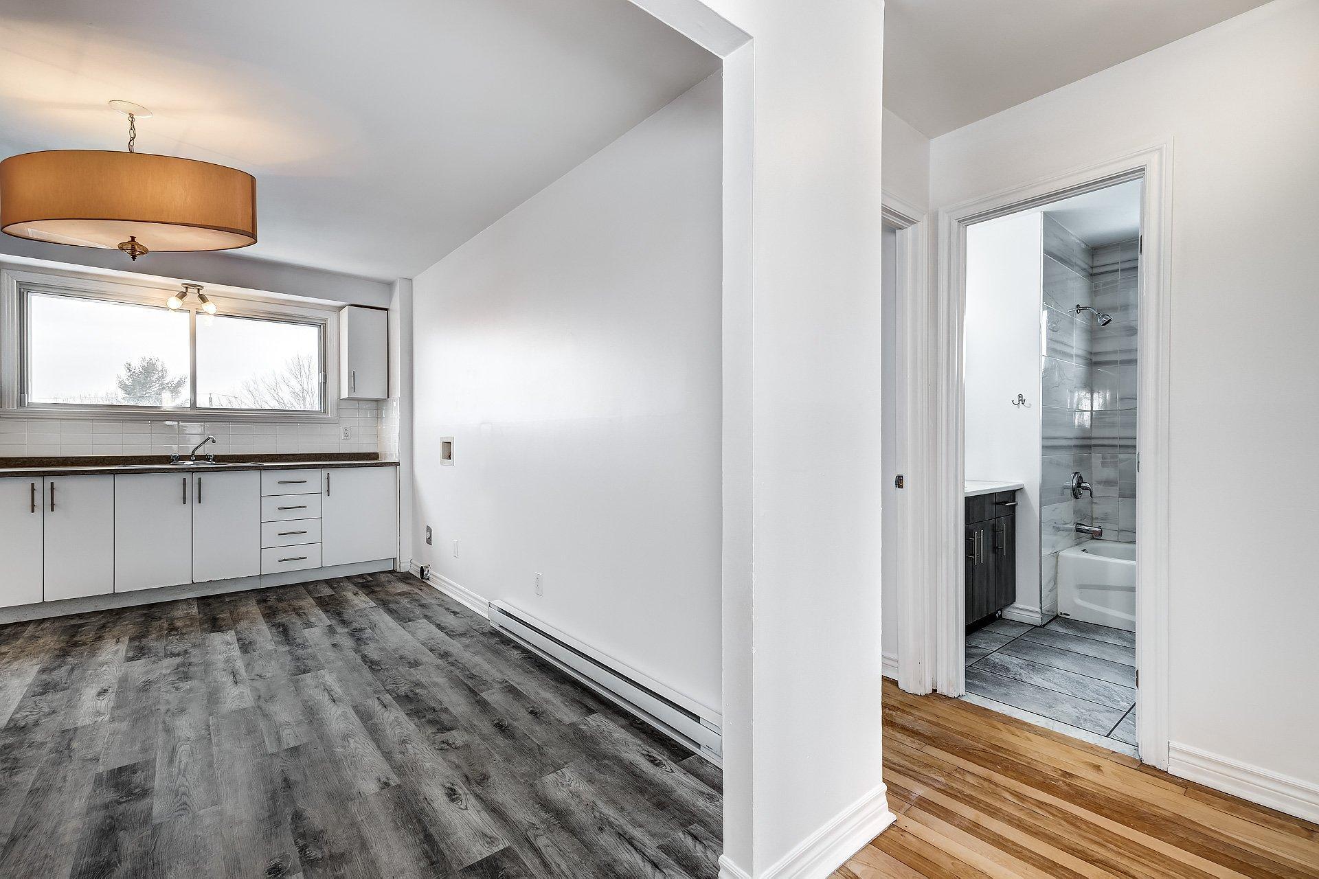 









405


Rue Lamarre

, 7,
Longueuil (Le Vieux-Longueuil),




QC
J4J1T1

