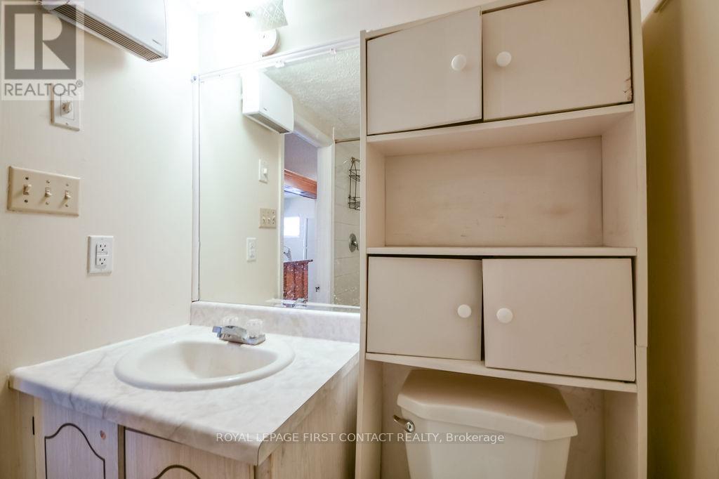 












3071 MOSLEY STREET

,
Wasaga Beach,




Ontario
L9Z1W7

