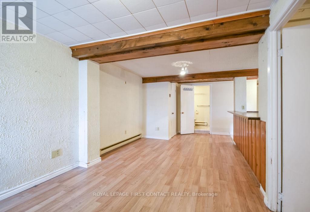 












3071 MOSLEY STREET

,
Wasaga Beach,




Ontario
L9Z1W7

