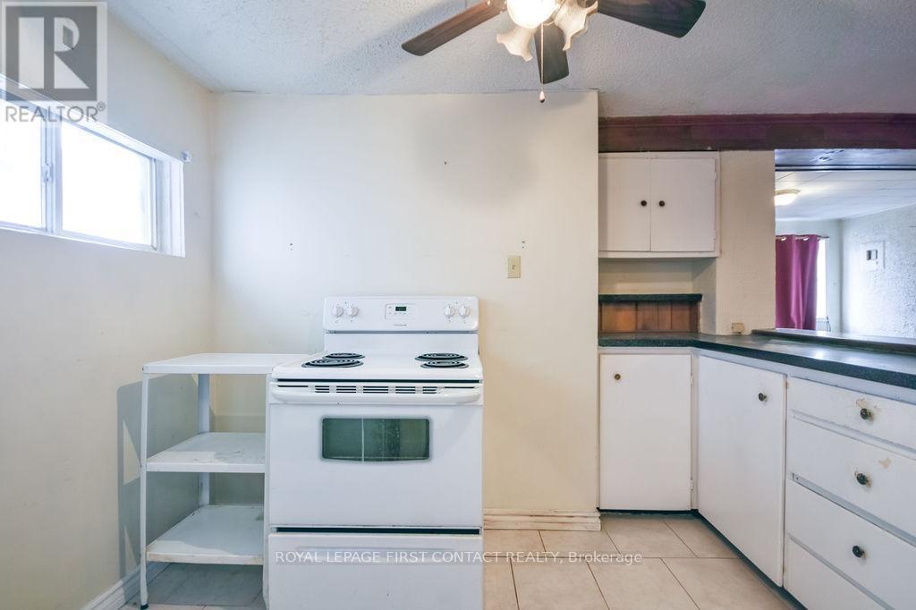 












3071 MOSLEY STREET

,
Wasaga Beach,




Ontario
L9Z1W7

