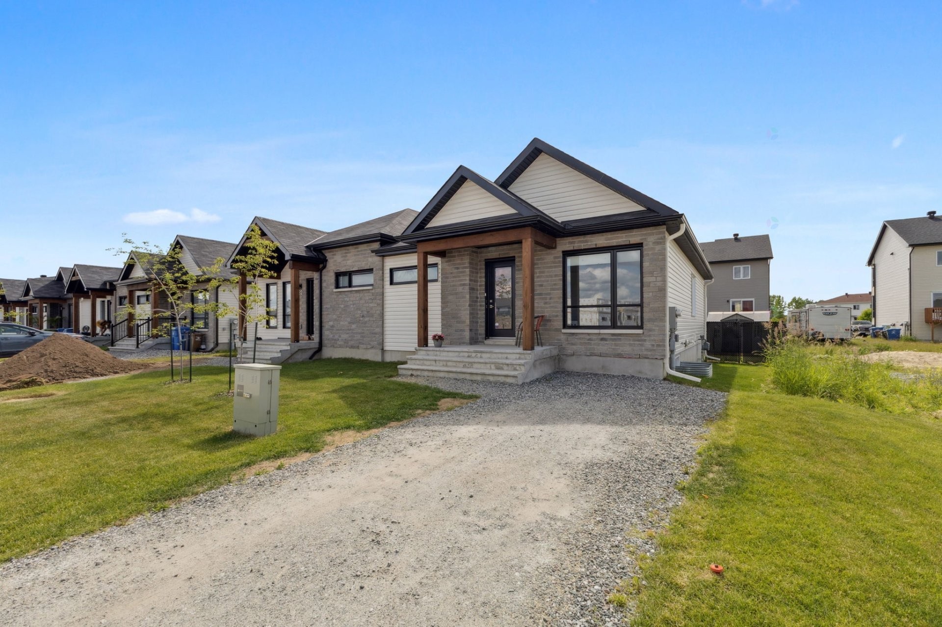 









78


Rue du Débusquage

,
Gatineau (Masson-Angers),




QC
J8M0C8

