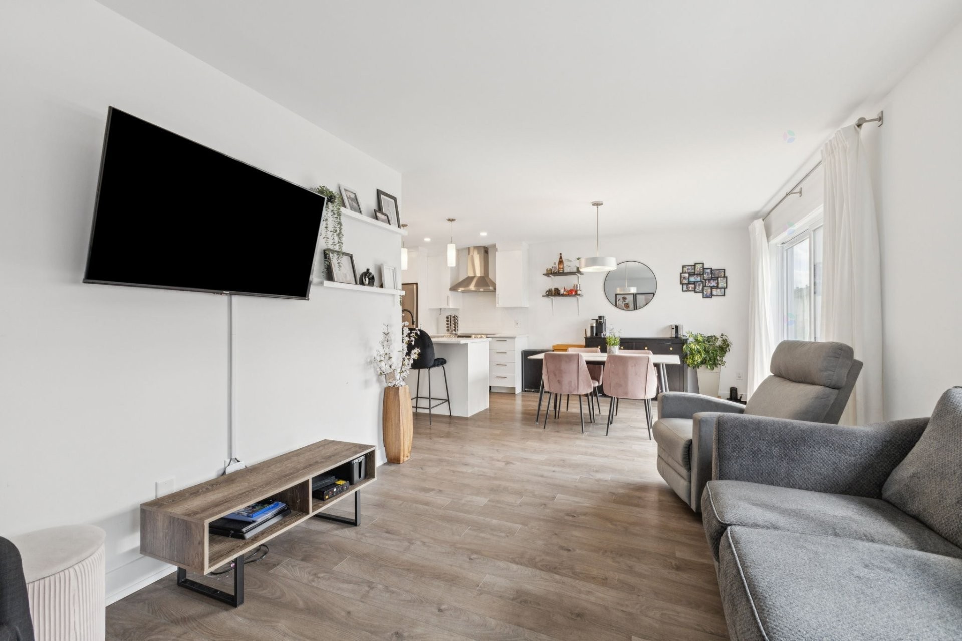 









78


Rue du Débusquage

,
Gatineau (Masson-Angers),




QC
J8M0C8

