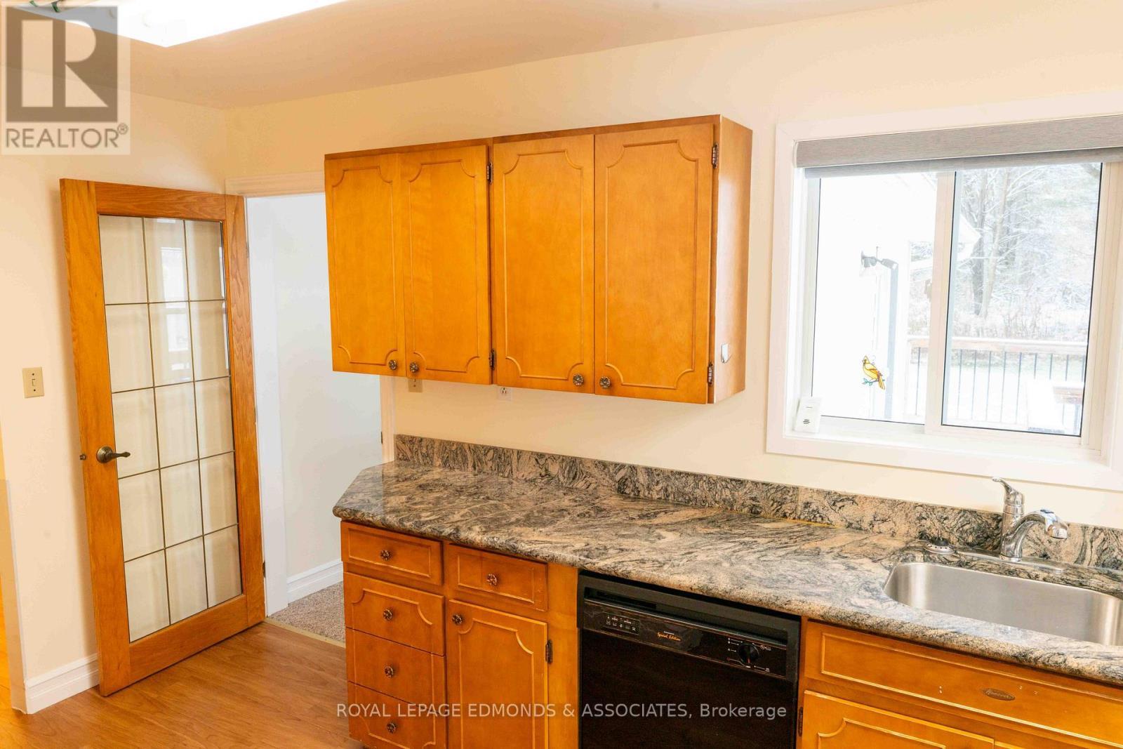 












57 BEACH AVENUE

,
Deep River,




Ontario
K0J1P0

