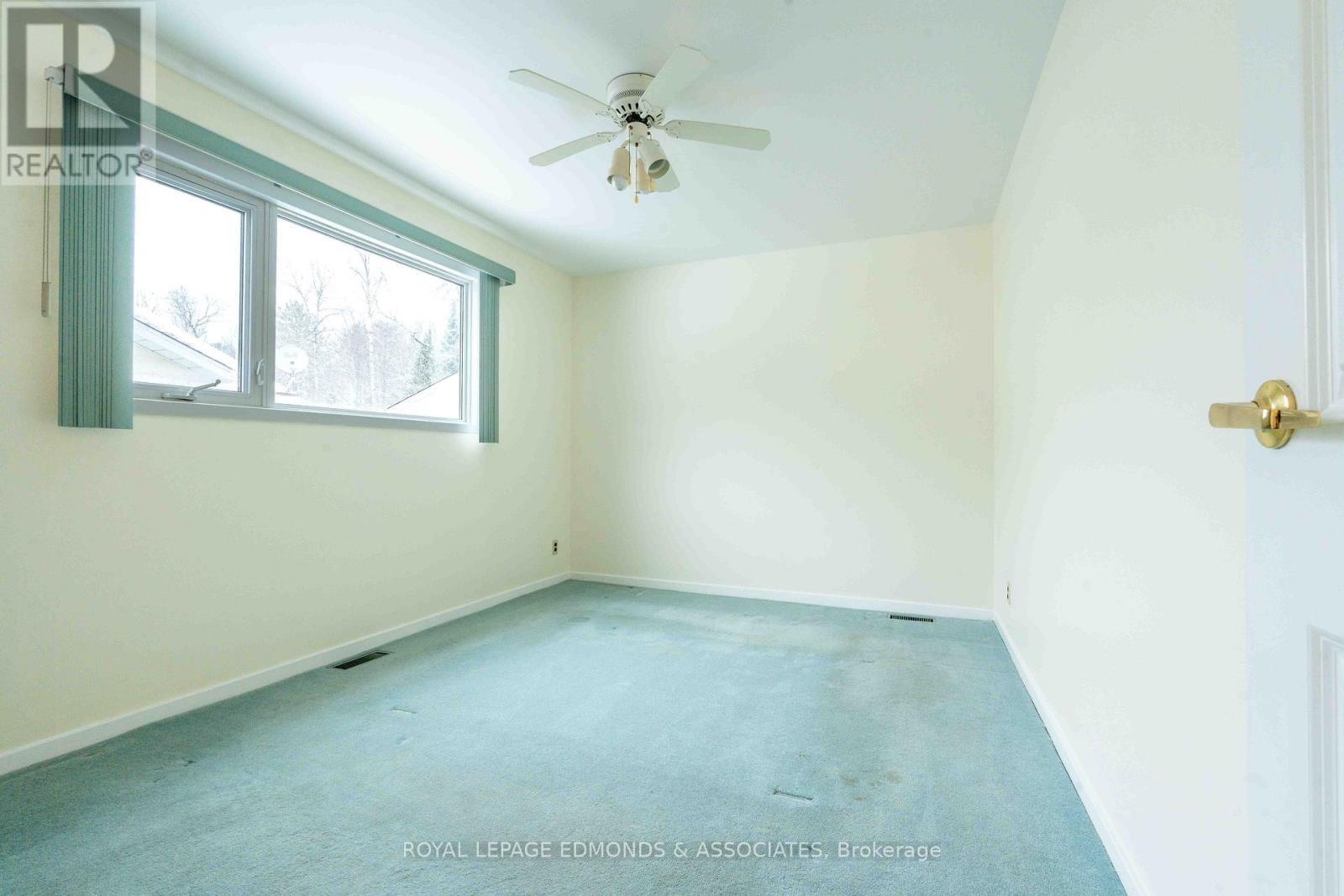 












57 BEACH AVENUE

,
Deep River,




Ontario
K0J1P0

