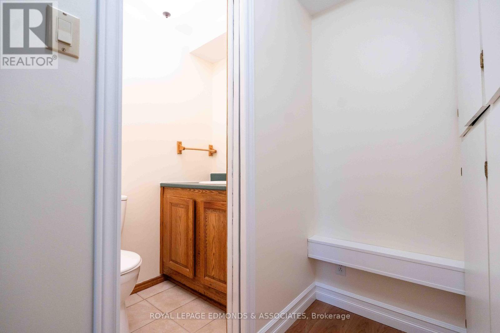 












57 BEACH AVENUE

,
Deep River,




Ontario
K0J1P0

