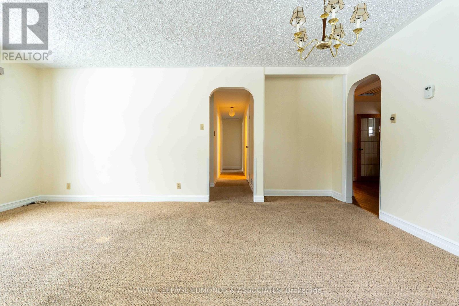 












57 BEACH AVENUE

,
Deep River,




Ontario
K0J1P0

