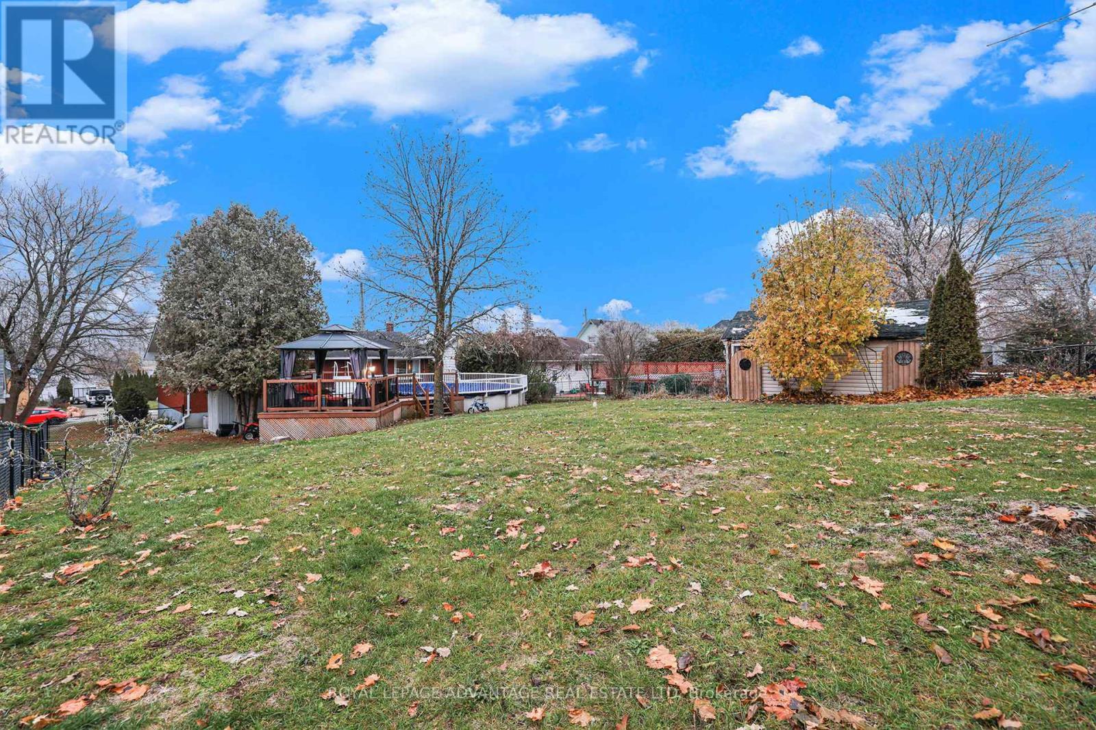 












123 QUEEN STREET

,
Smiths Falls,




Ontario
K7A3N7

