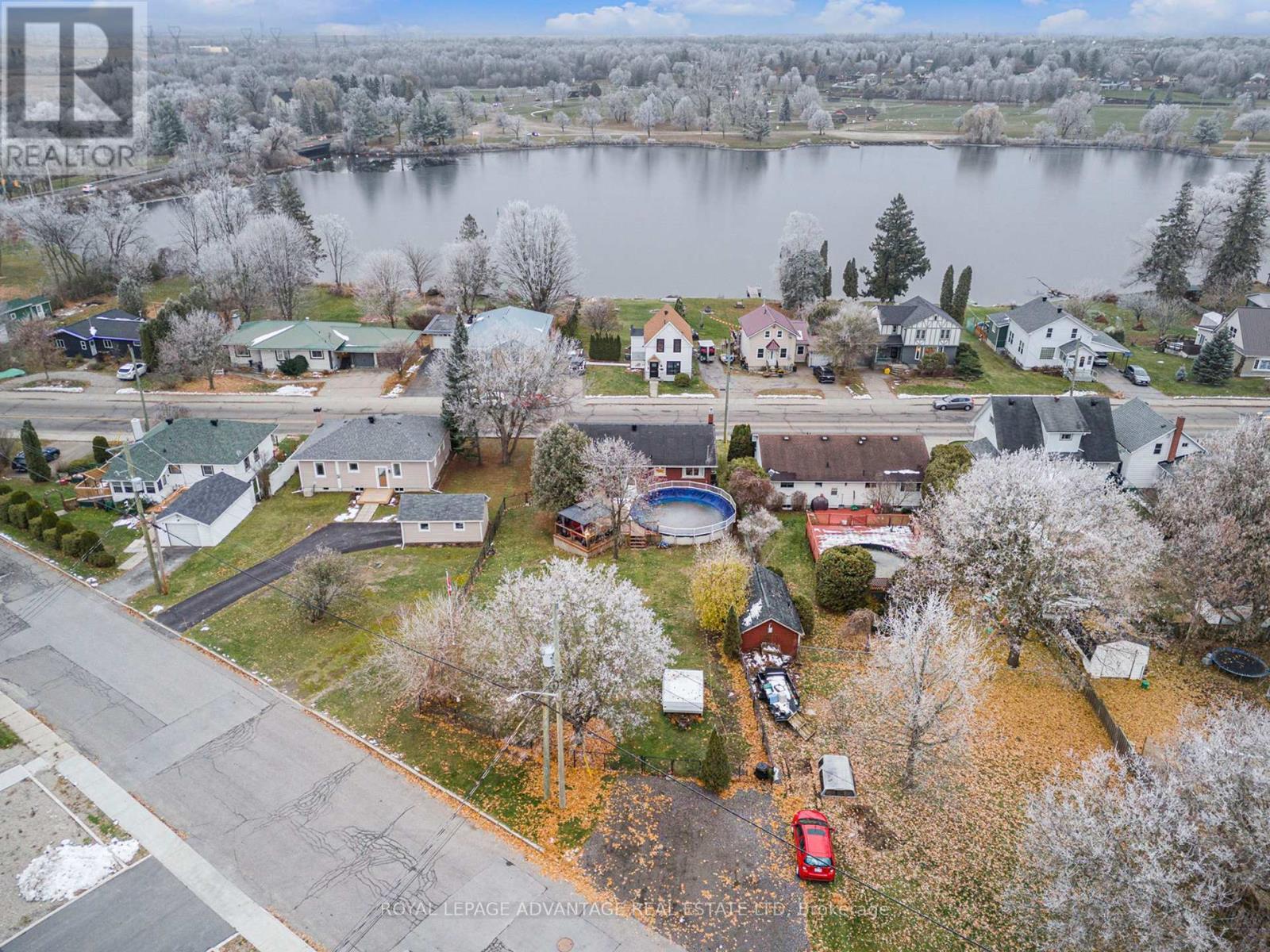 












123 QUEEN STREET

,
Smiths Falls,




Ontario
K7A3N7

