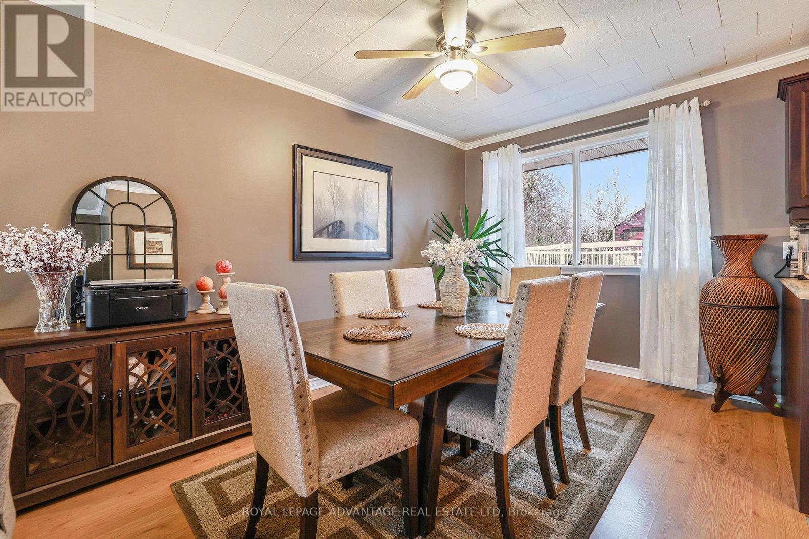 












123 QUEEN STREET

,
Smiths Falls,




Ontario
K7A3N7

