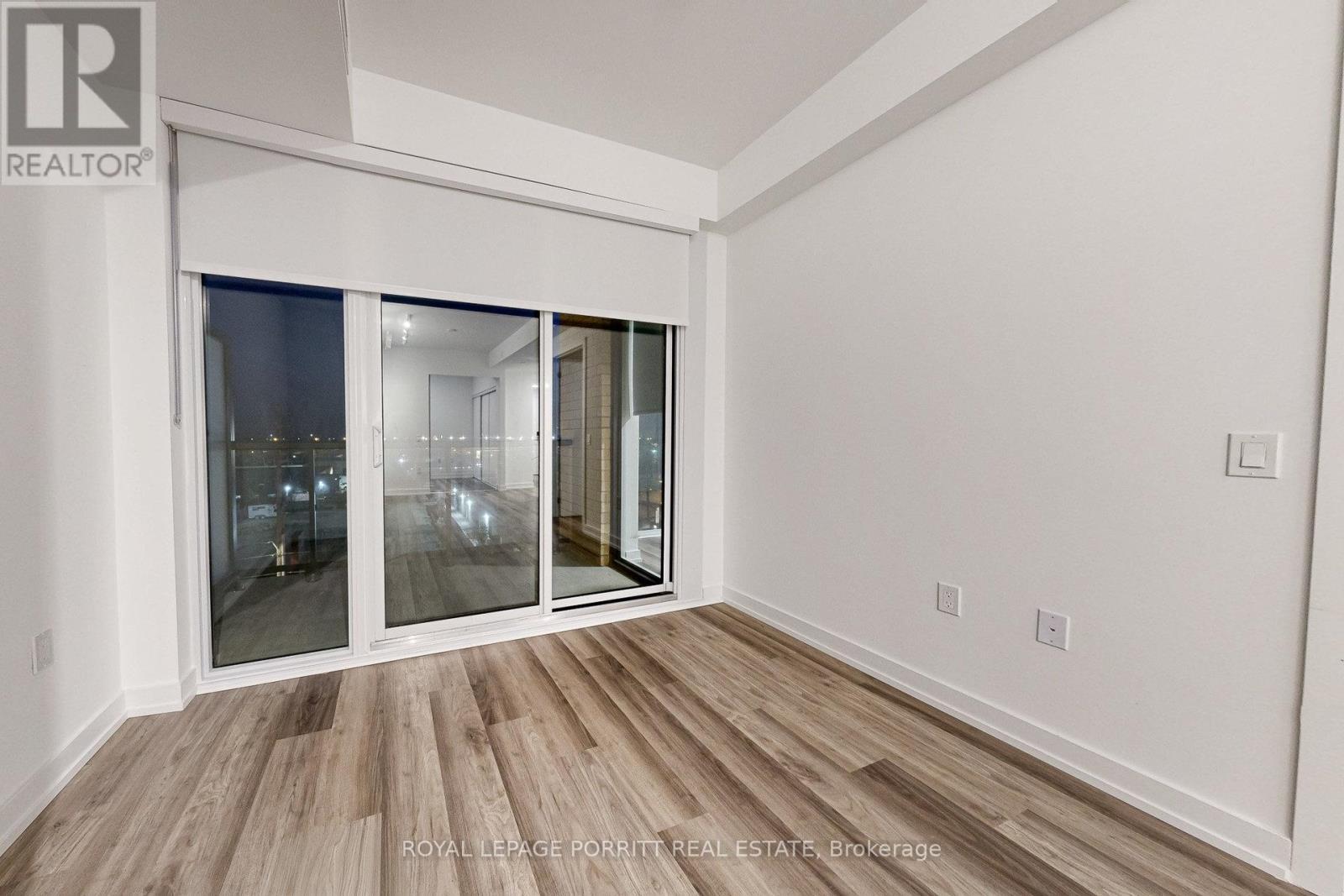 












509 - 6 CHARTWELL ROAD

,
Toronto,




Ontario
M8Z4E8

