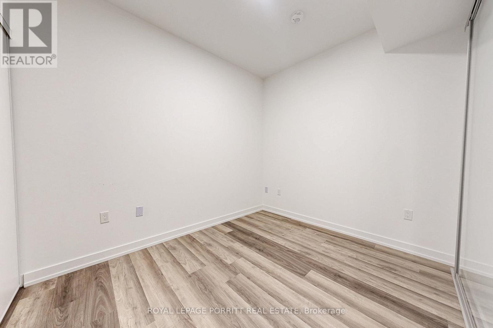 












509 - 6 CHARTWELL ROAD

,
Toronto,




Ontario
M8Z4E8

