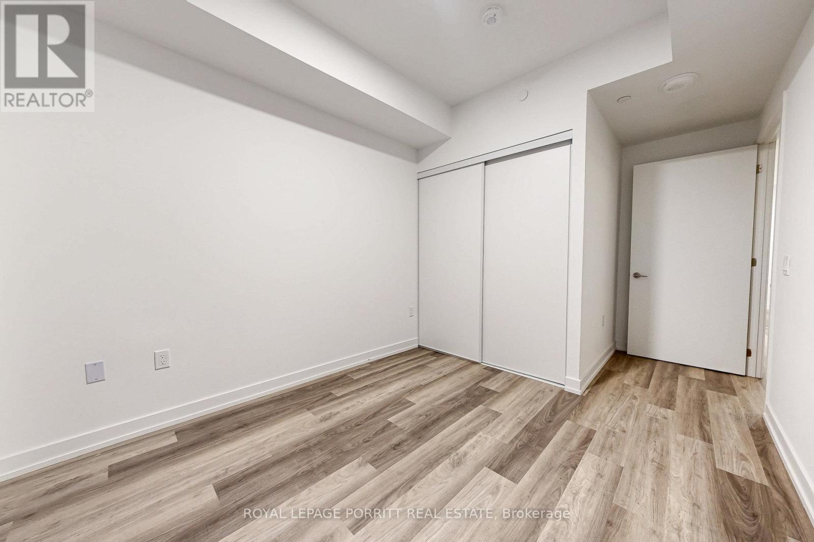 












509 - 6 CHARTWELL ROAD

,
Toronto,




Ontario
M8Z4E8

