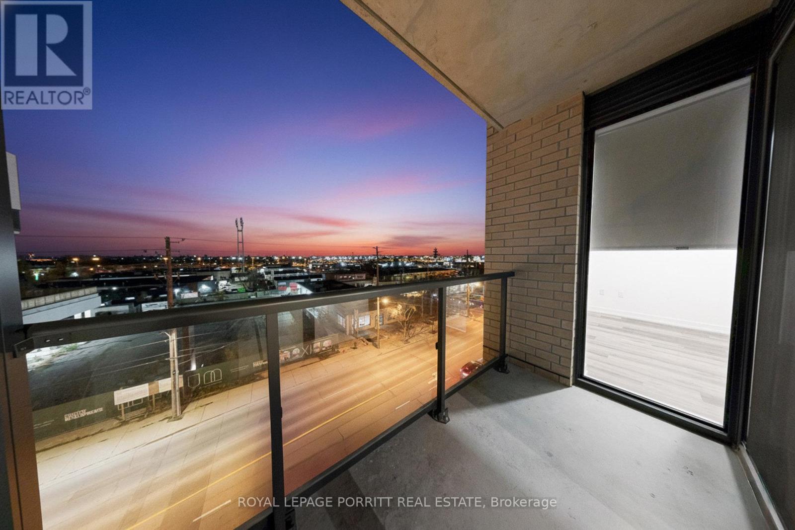 












509 - 6 CHARTWELL ROAD

,
Toronto,




Ontario
M8Z4E8

