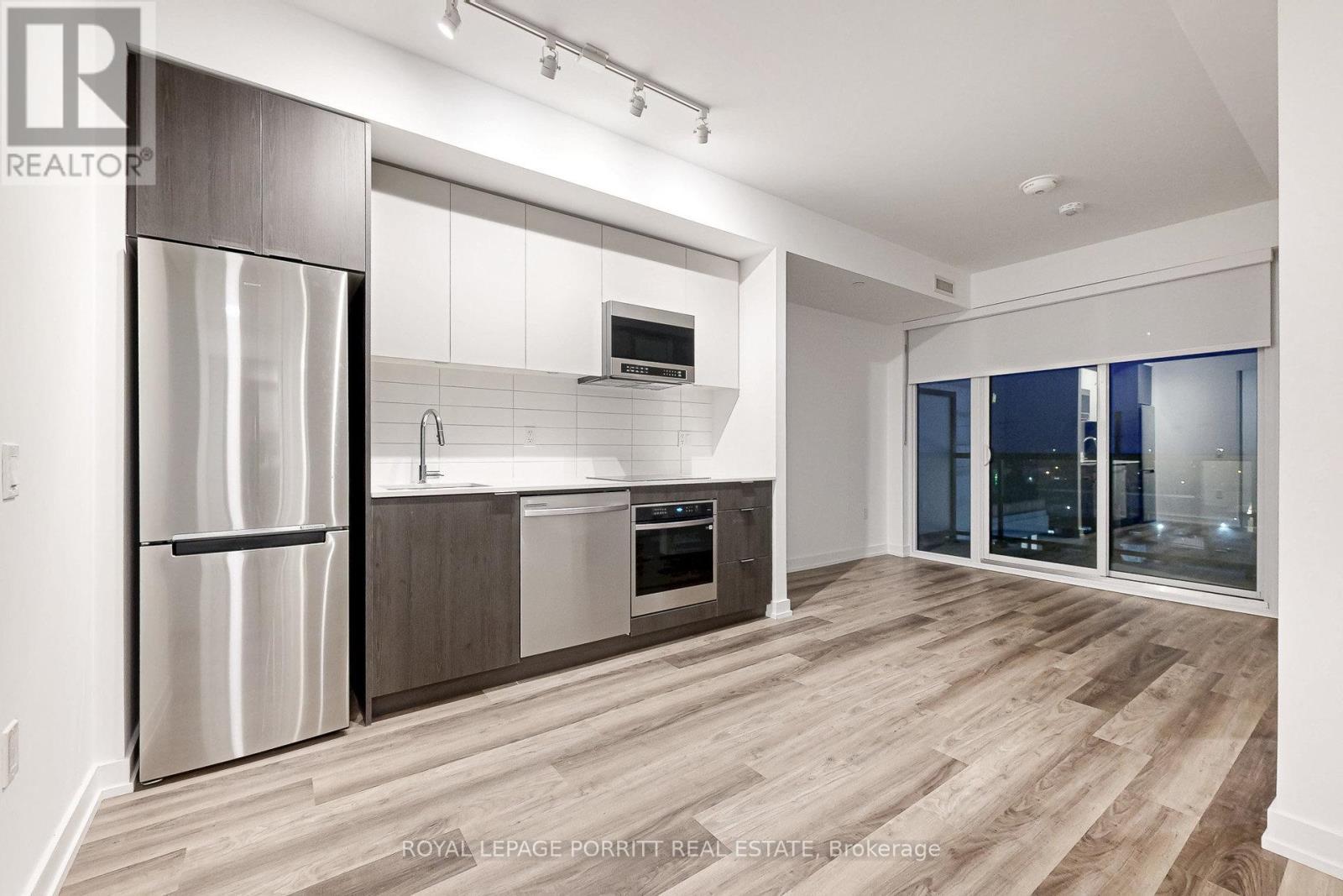 












509 - 6 CHARTWELL ROAD

,
Toronto,




Ontario
M8Z4E8

