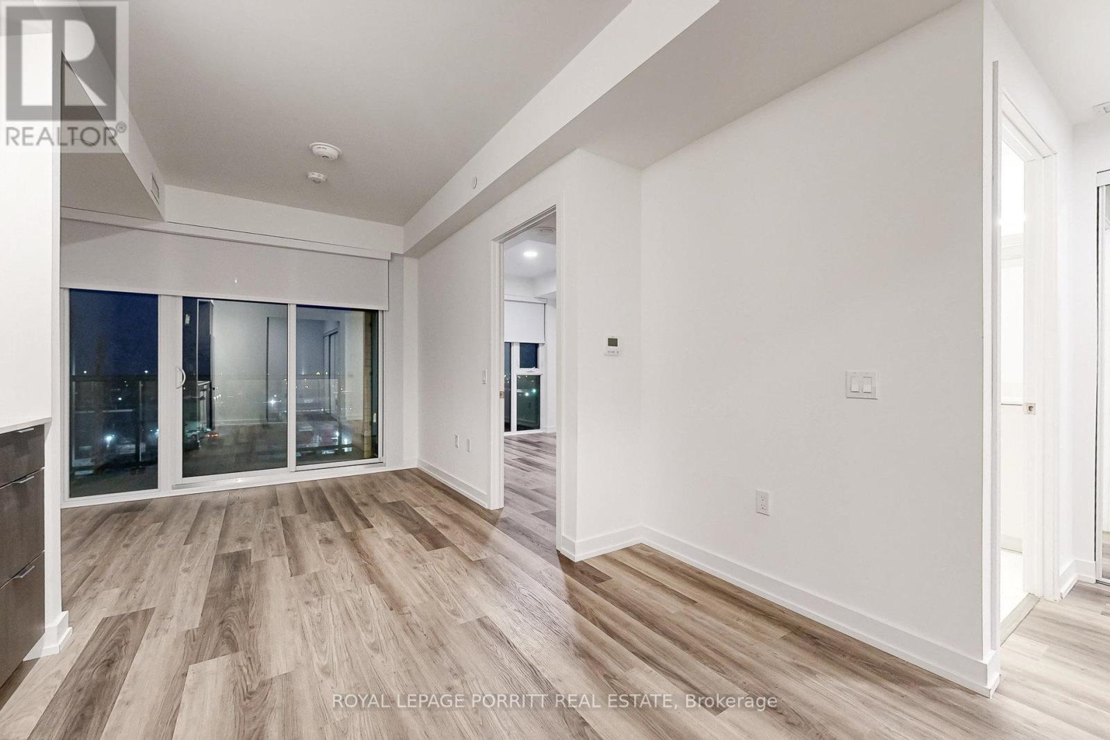 












509 - 6 CHARTWELL ROAD

,
Toronto,




Ontario
M8Z4E8

