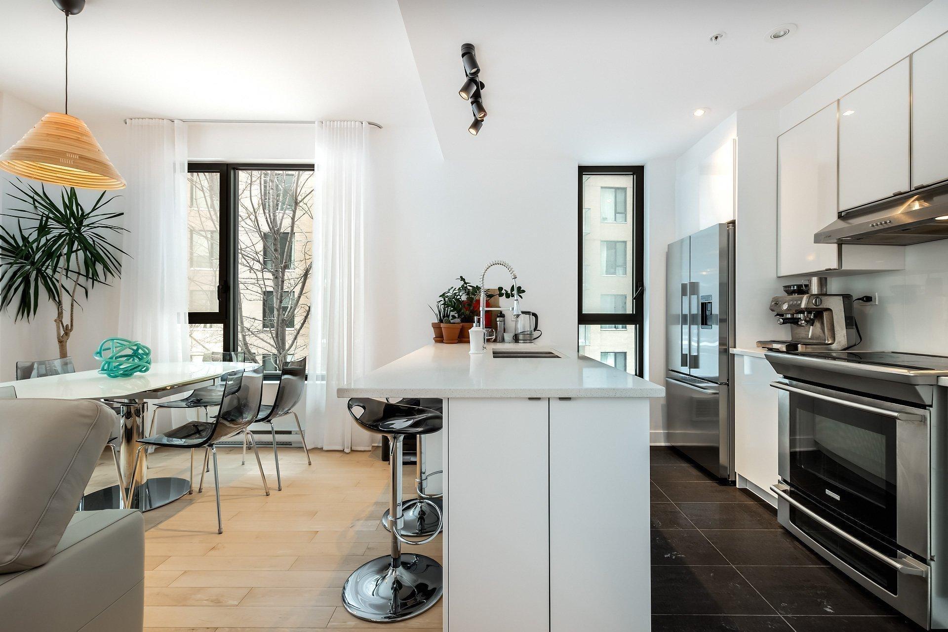 









7317


Av. Victoria

, 211,
Montréal (Côte-des-Neiges/Notre-Dame-de-Grâce),




QC
H4P0A3

