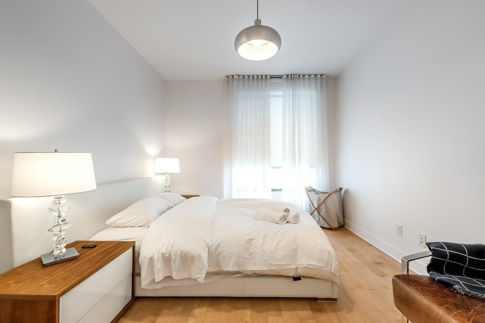 









7317


Av. Victoria

, 211,
Montréal (Côte-des-Neiges/Notre-Dame-de-Grâce),




QC
H4P0A3

