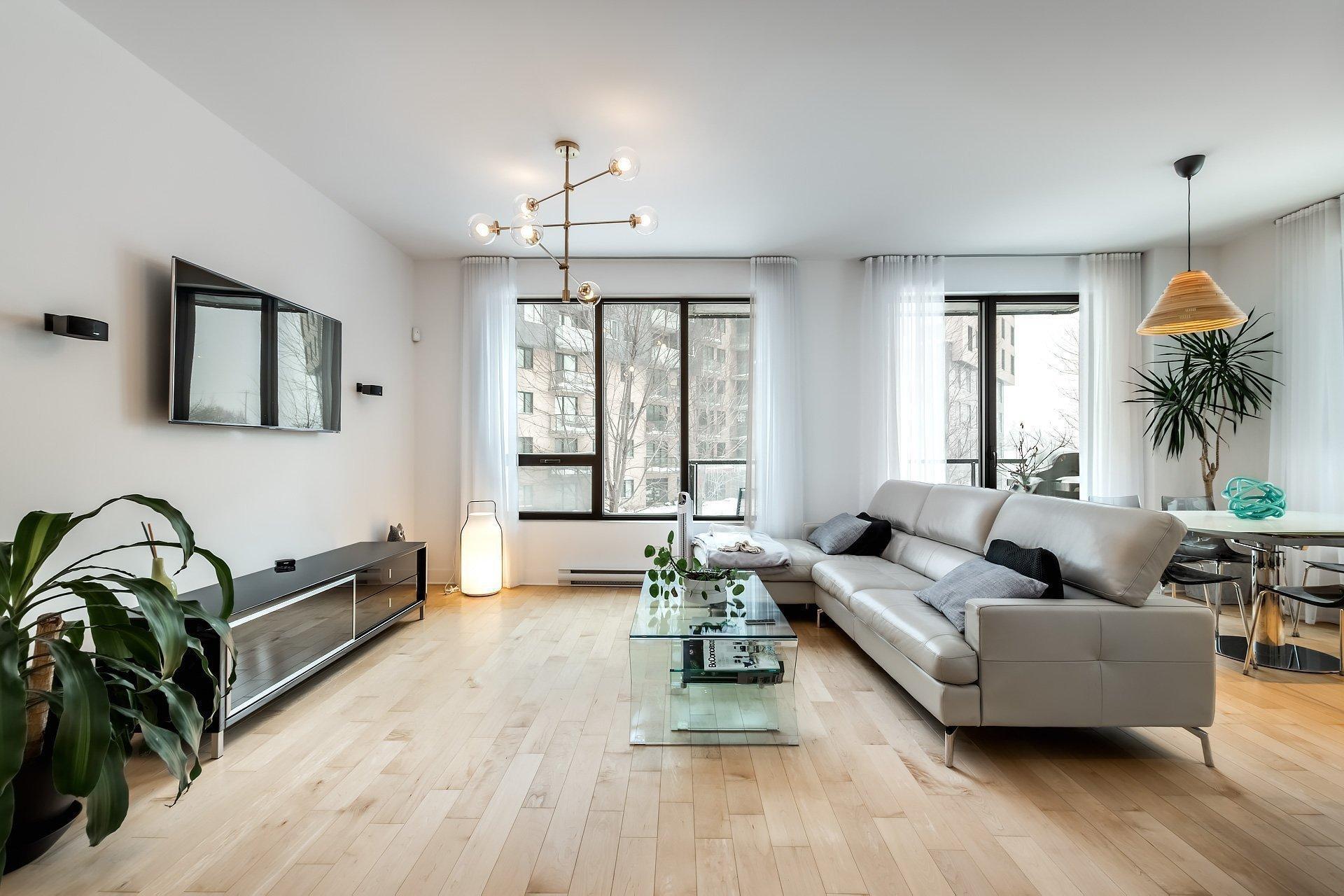 









7317


Av. Victoria

, 211,
Montréal (Côte-des-Neiges/Notre-Dame-de-Grâce),




QC
H4P0A3

