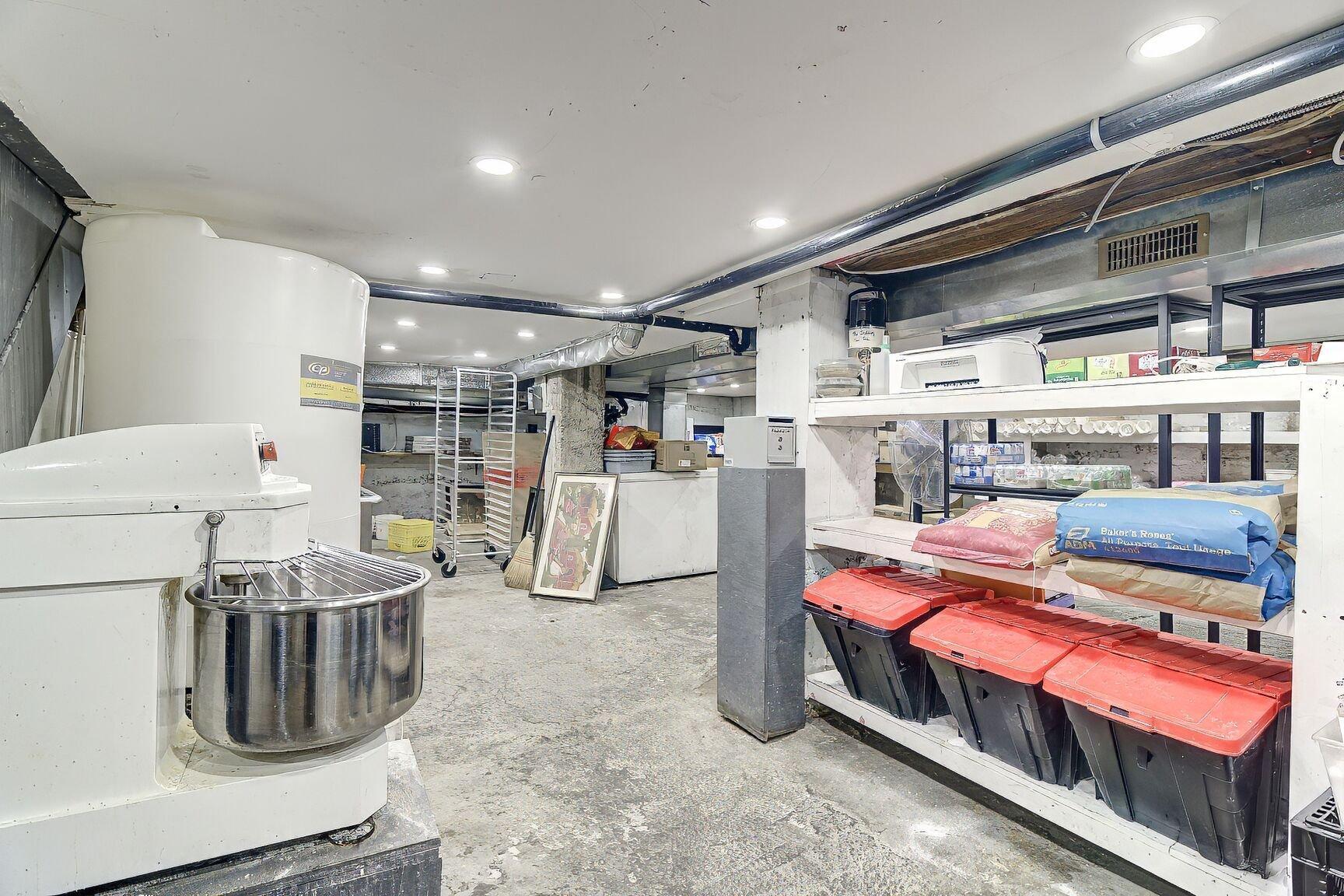 









2


Rue Non Disponible-Unavailable

,
Montréal (Le Sud-Ouest),




QC
H4T0A6

