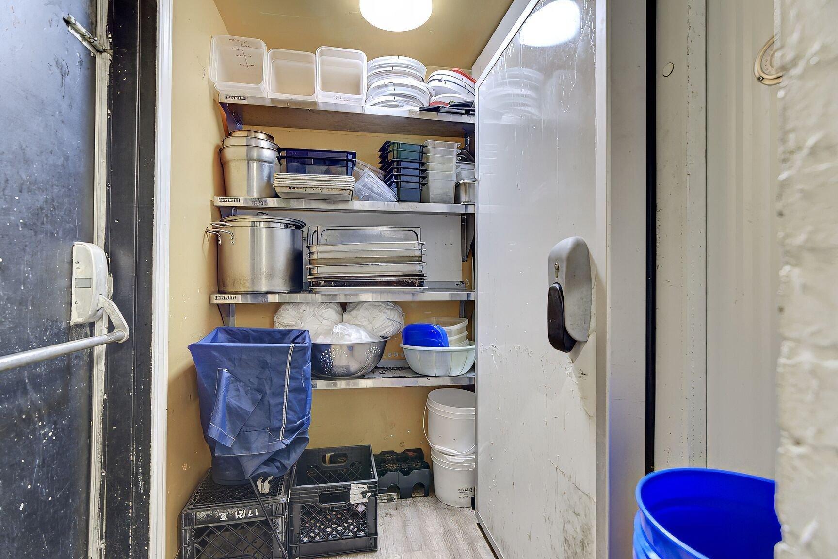 









2


Rue Non Disponible-Unavailable

,
Montréal (Le Sud-Ouest),




QC
H4T0A6

