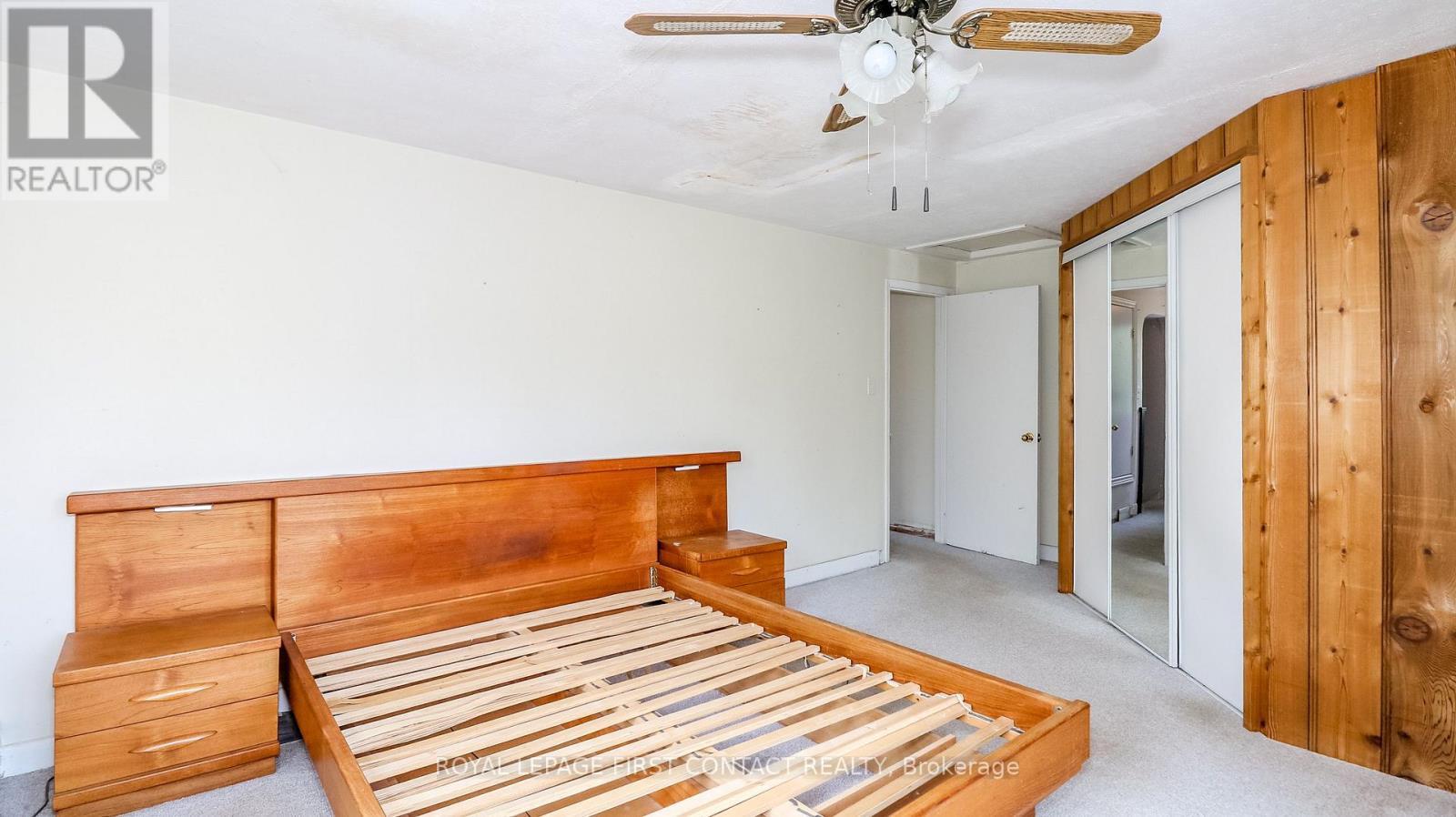 












953 RIDGE ROAD W

,
Oro-Medonte,




Ontario
L0L2E0

