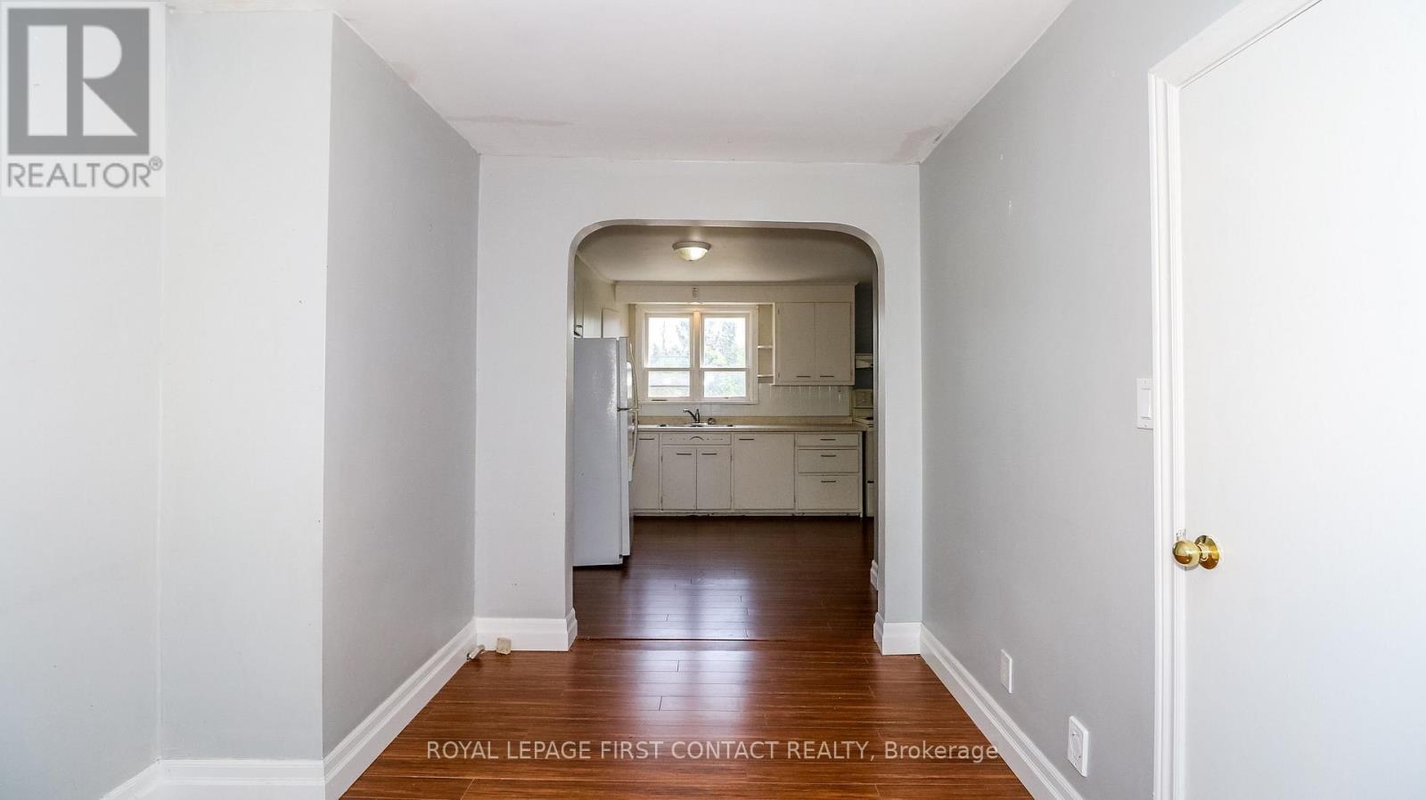 












953 RIDGE ROAD W

,
Oro-Medonte,




Ontario
L0L2E0

