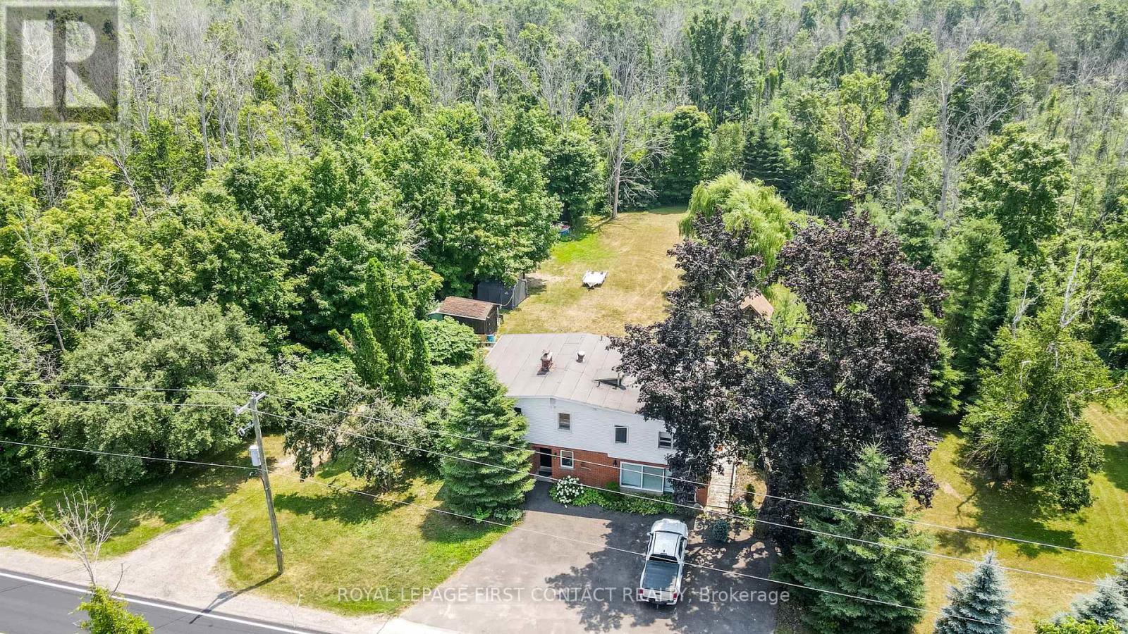 












953 RIDGE ROAD W

,
Oro-Medonte,




Ontario
L0L2E0


