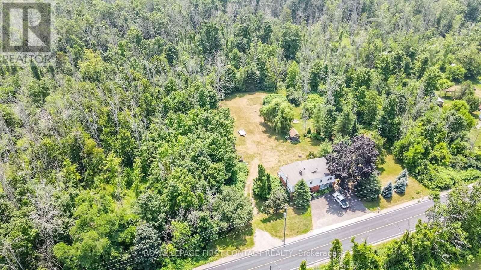 












953 RIDGE ROAD W

,
Oro-Medonte,




Ontario
L0L2E0

