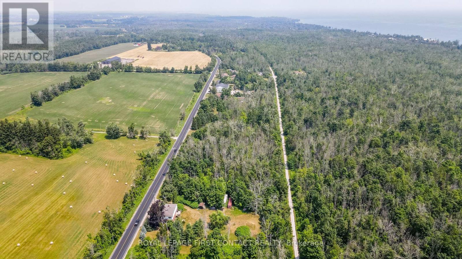 












953 RIDGE ROAD W

,
Oro-Medonte,




Ontario
L0L2E0

