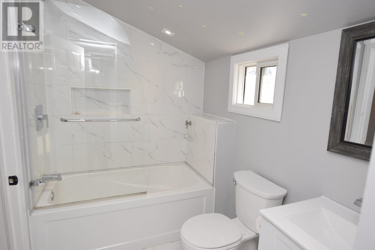 












23 Main ST

,
Iron Bridge,




Ontario
P0R1H0

