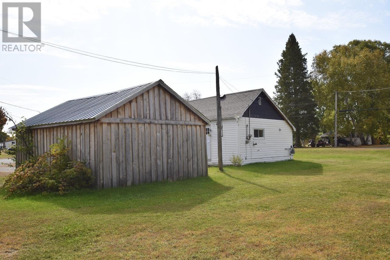 












23 Main ST

,
Iron Bridge,




Ontario
P0R1H0

