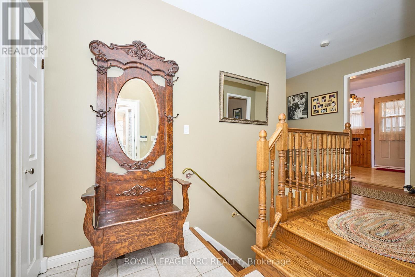 












624 BUNTING ROAD

,
St. Catharines (Bunting/Linwell),




Ontario
L2M2Z8

