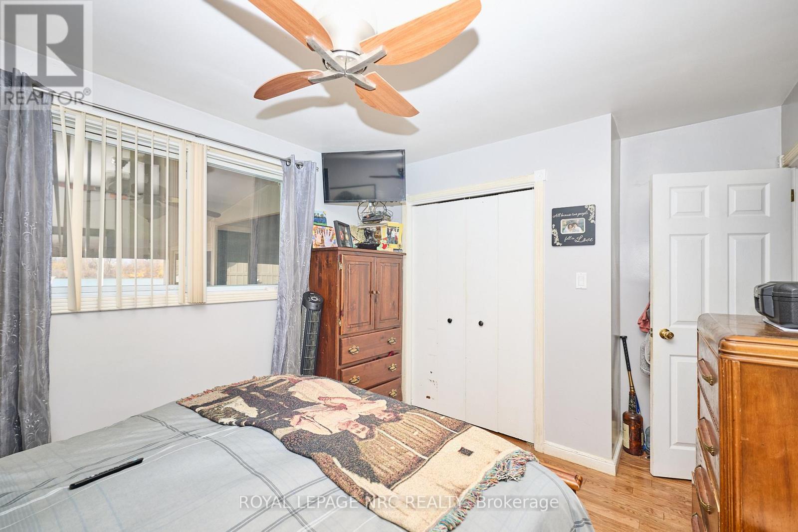 












624 BUNTING ROAD

,
St. Catharines (Bunting/Linwell),




Ontario
L2M2Z8

