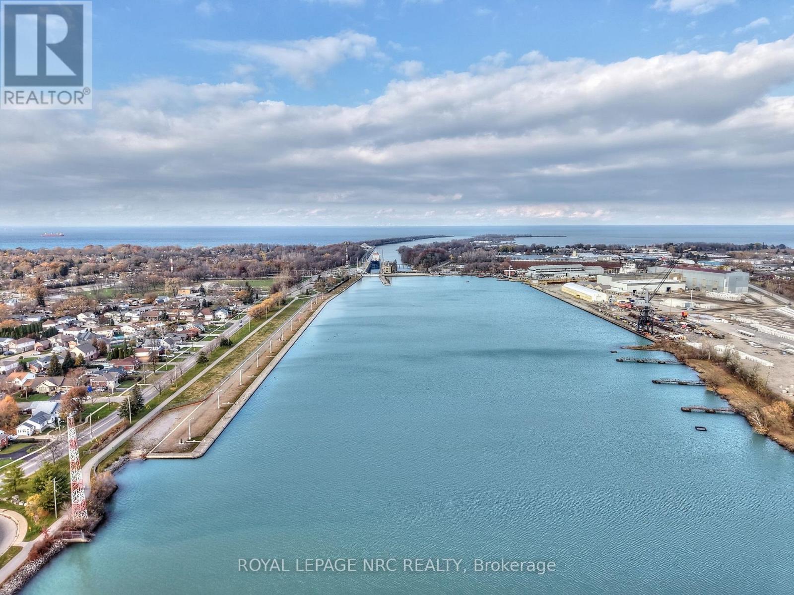 












624 BUNTING ROAD

,
St. Catharines (Bunting/Linwell),




Ontario
L2M2Z8

