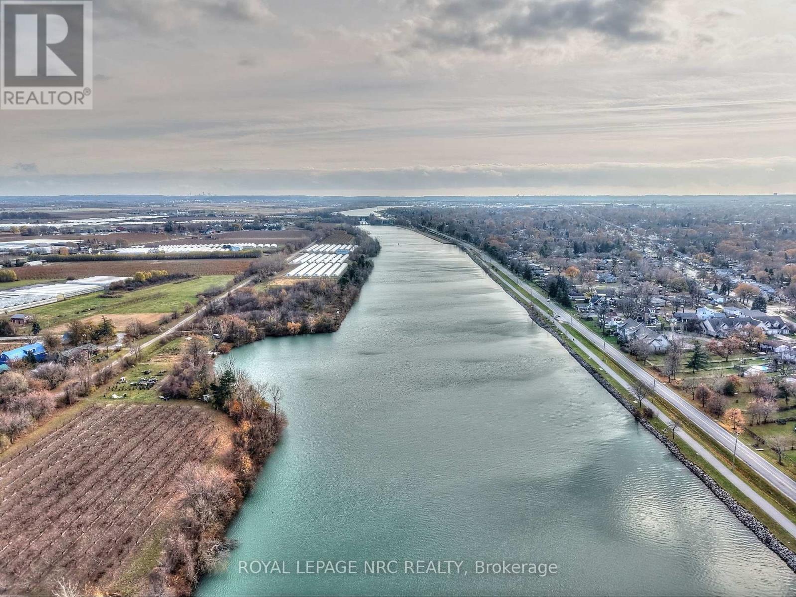 












624 BUNTING ROAD

,
St. Catharines (Bunting/Linwell),




Ontario
L2M2Z8

