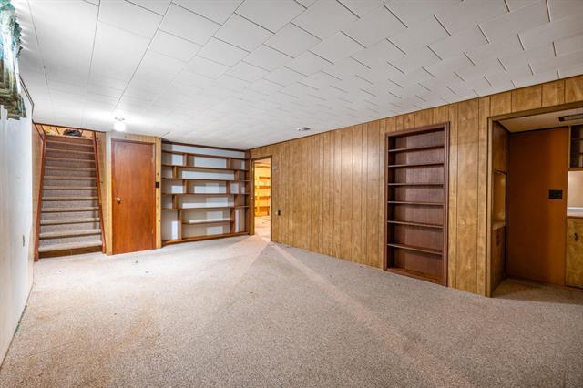 









414


MOODY

AVE,
Selkirk,




MB
R1A 0E8

