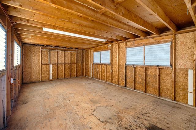 









414


MOODY

AVE,
Selkirk,




MB
R1A 0E8

