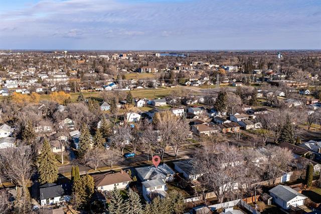 









414


MOODY

AVE,
Selkirk,




MB
R1A 0E8

