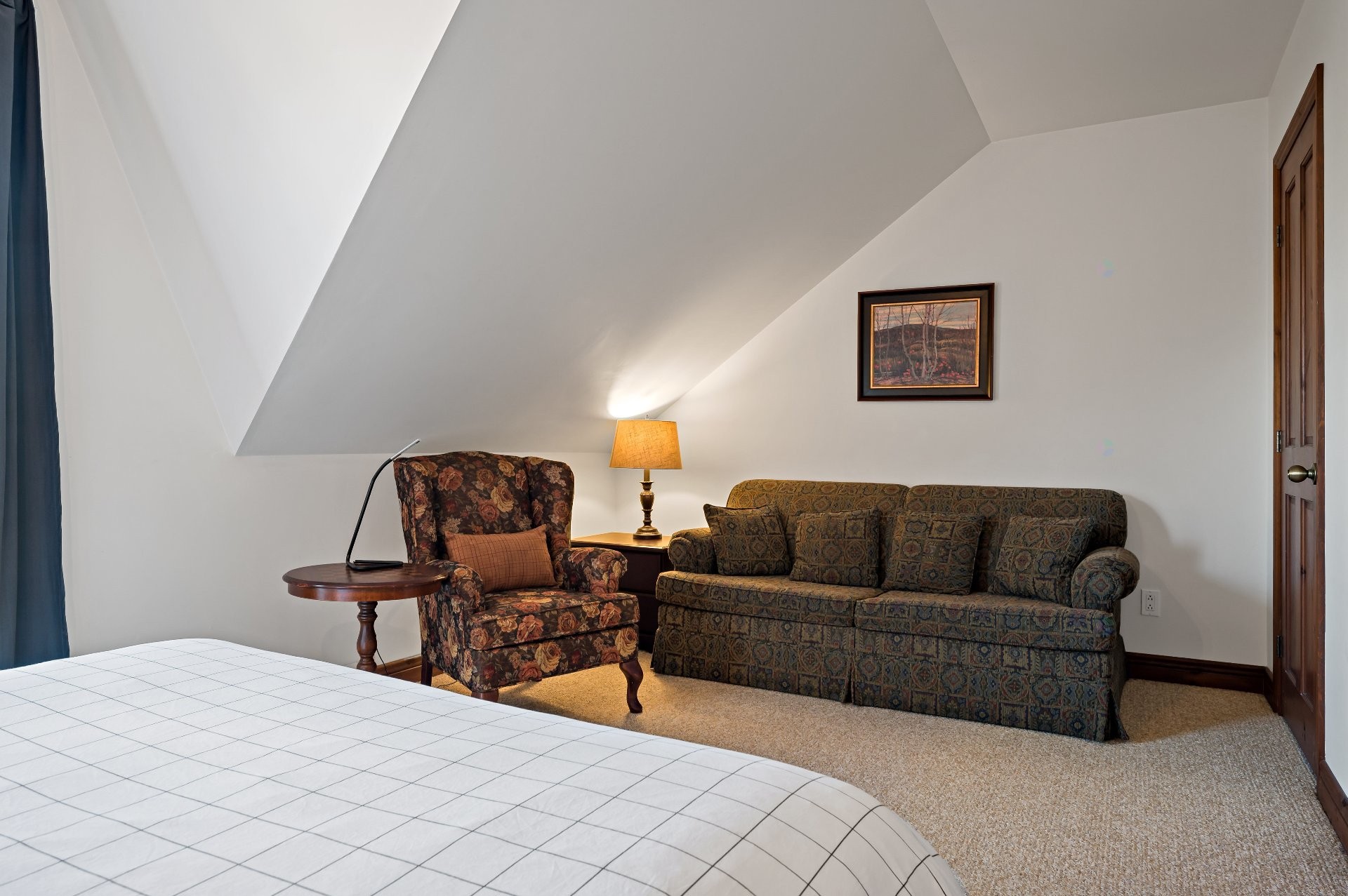 









175


Rue du Mont-Plaisant

, 4,
Mont-Tremblant,




QC
J8E1L2

