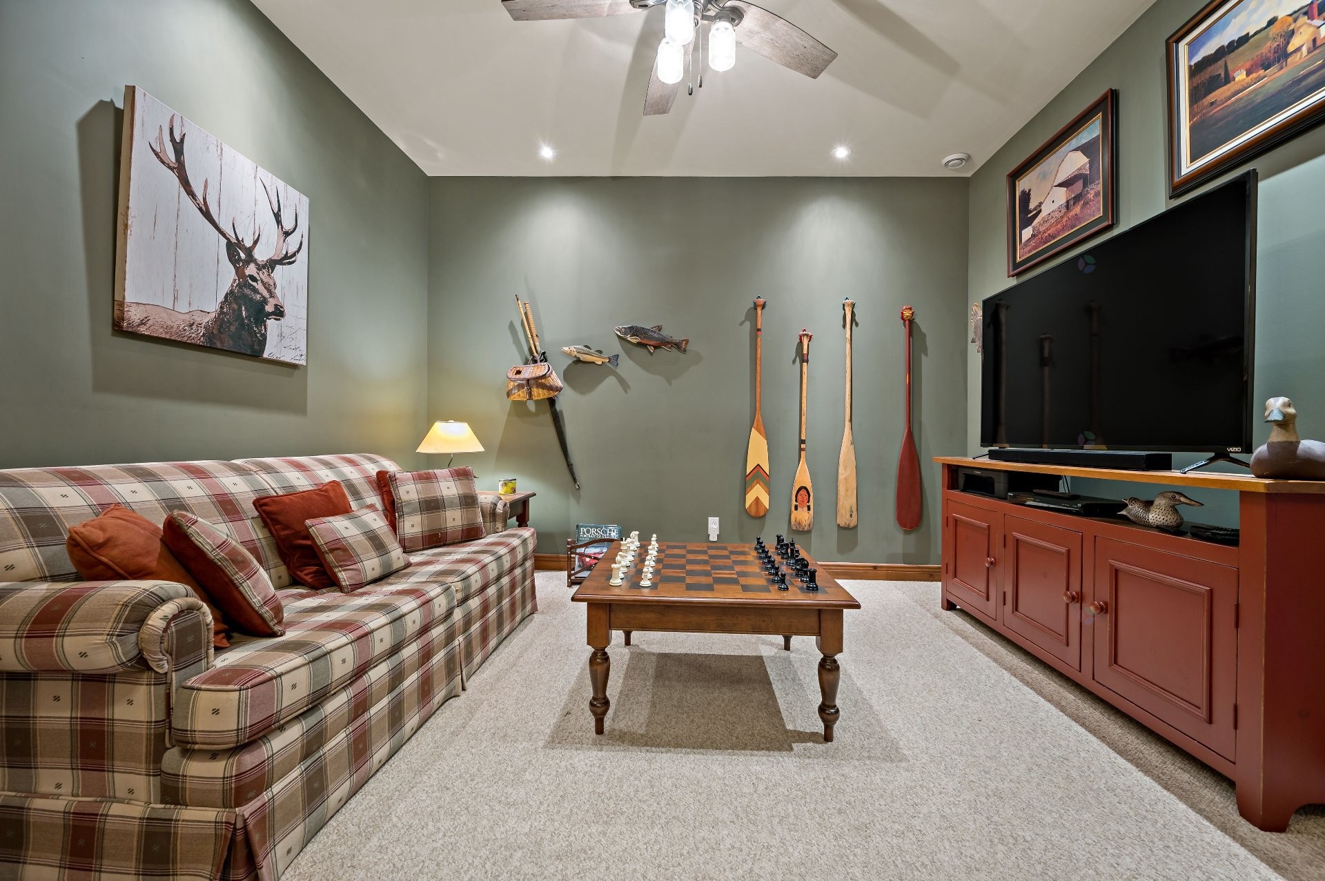 









175


Rue du Mont-Plaisant

, 4,
Mont-Tremblant,




QC
J8E1L2

