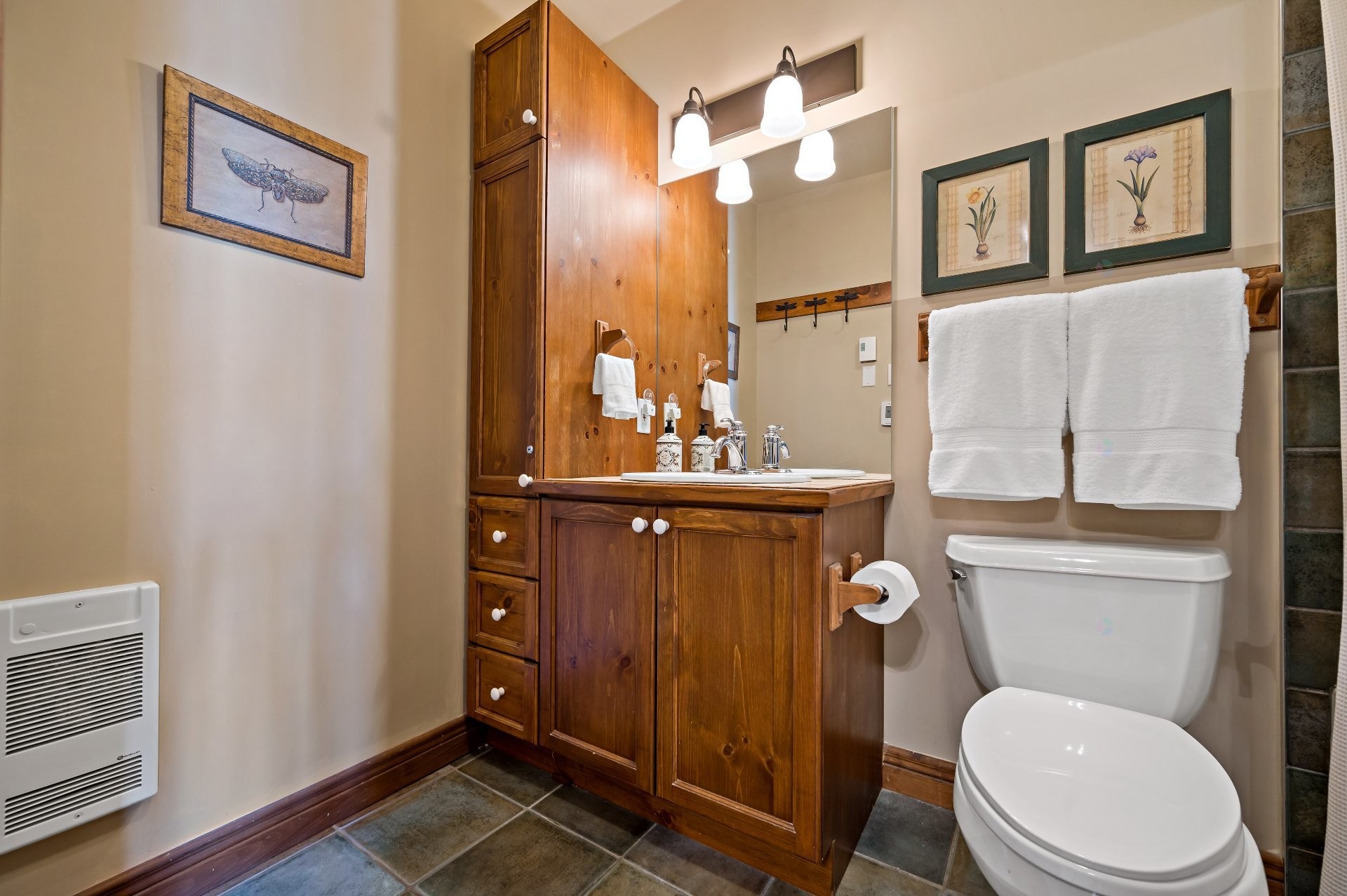 









175


Rue du Mont-Plaisant

, 4,
Mont-Tremblant,




QC
J8E1L2

