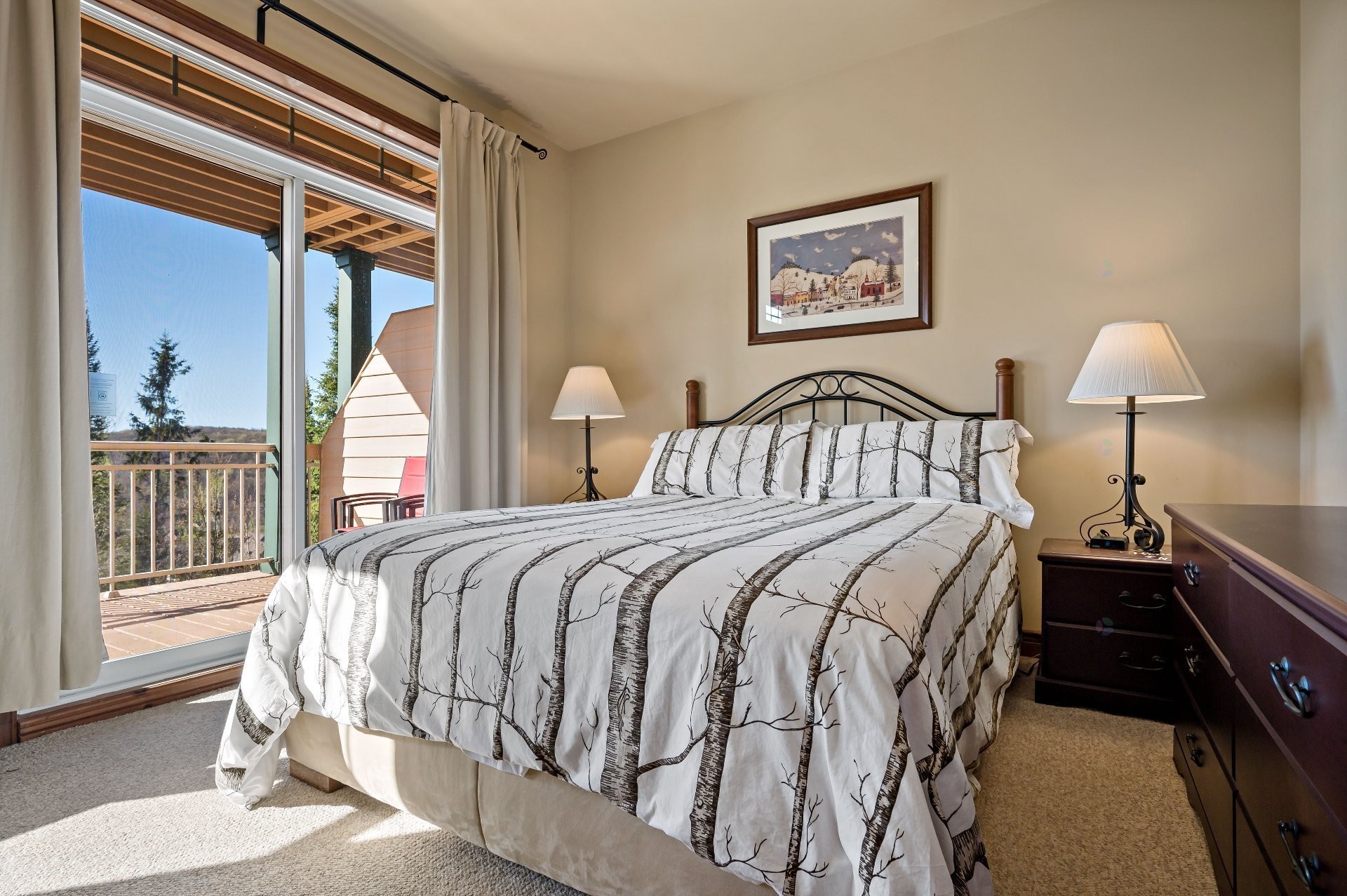 









175Z


Rue du Mont-Plaisant

, 4,
Mont-Tremblant,




QC
J8E1L2

