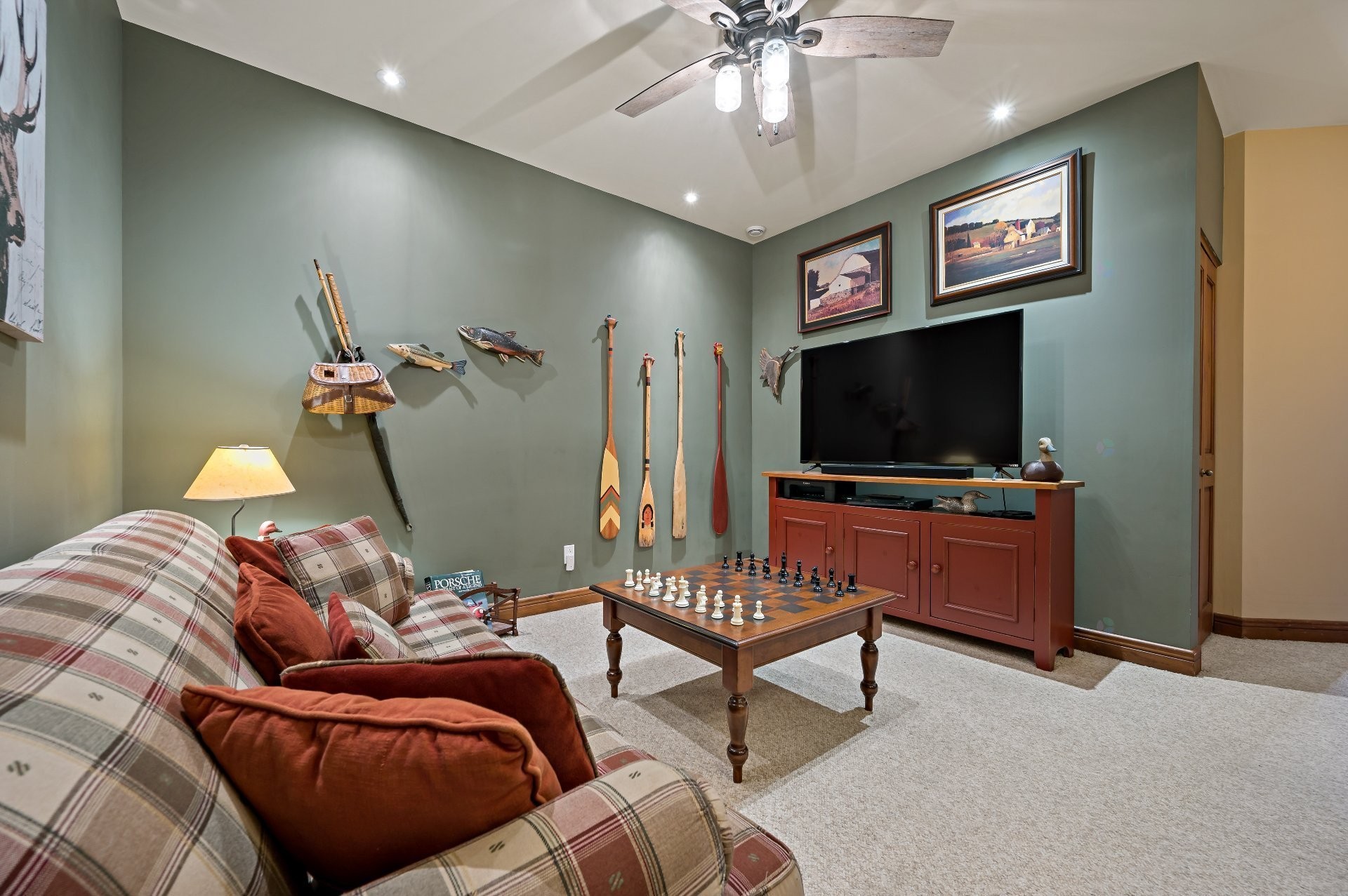 









175Z


Rue du Mont-Plaisant

, 4,
Mont-Tremblant,




QC
J8E1L2

