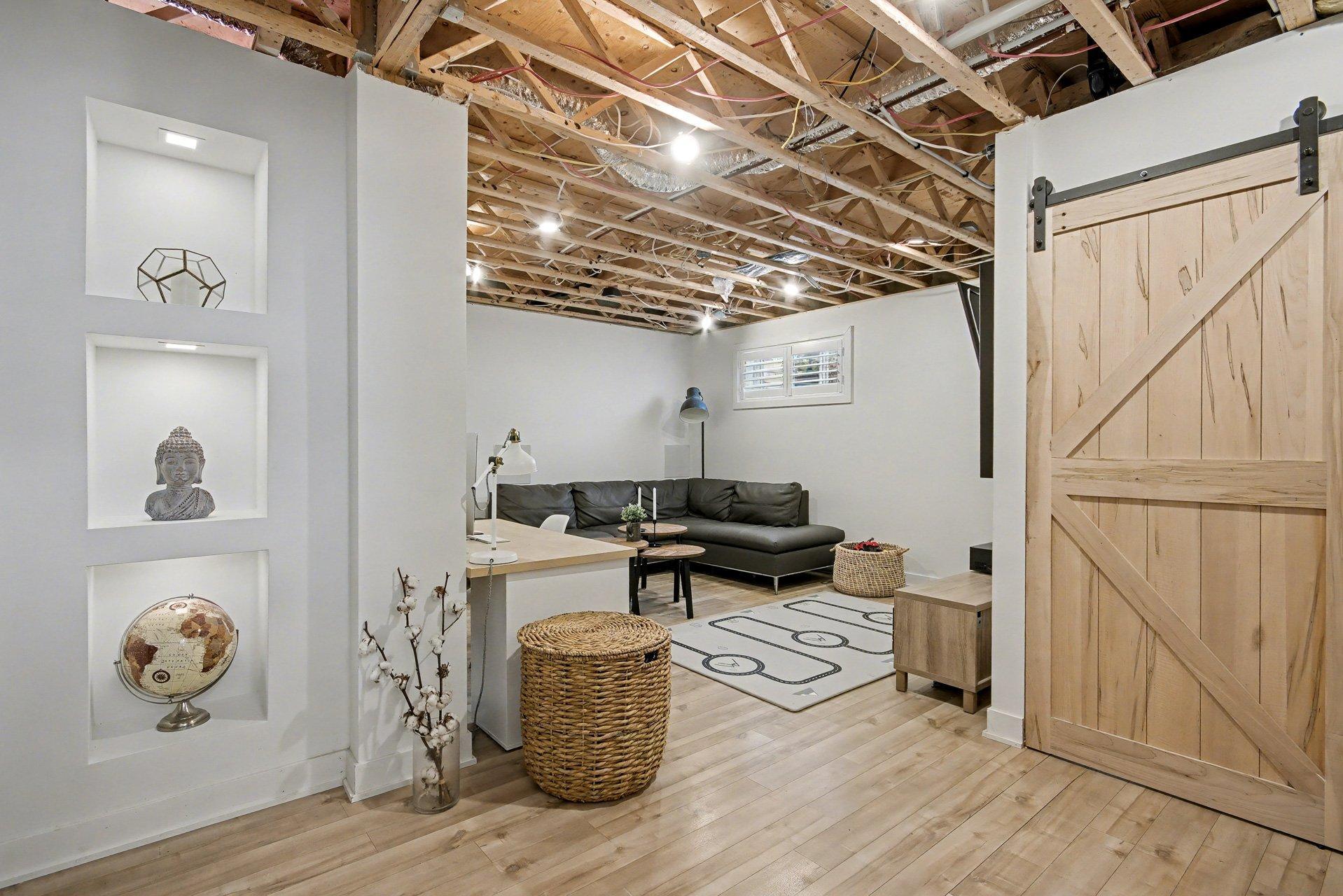 









23


Rue Arcand

,
Saint-Jean-sur-Richelieu,




QC
J2X5M6

