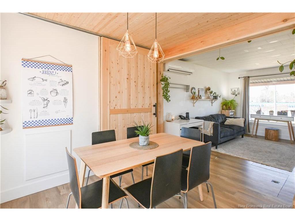 









3180


Alcide

ST,
Tracadie,




NB
E1X 1A5

