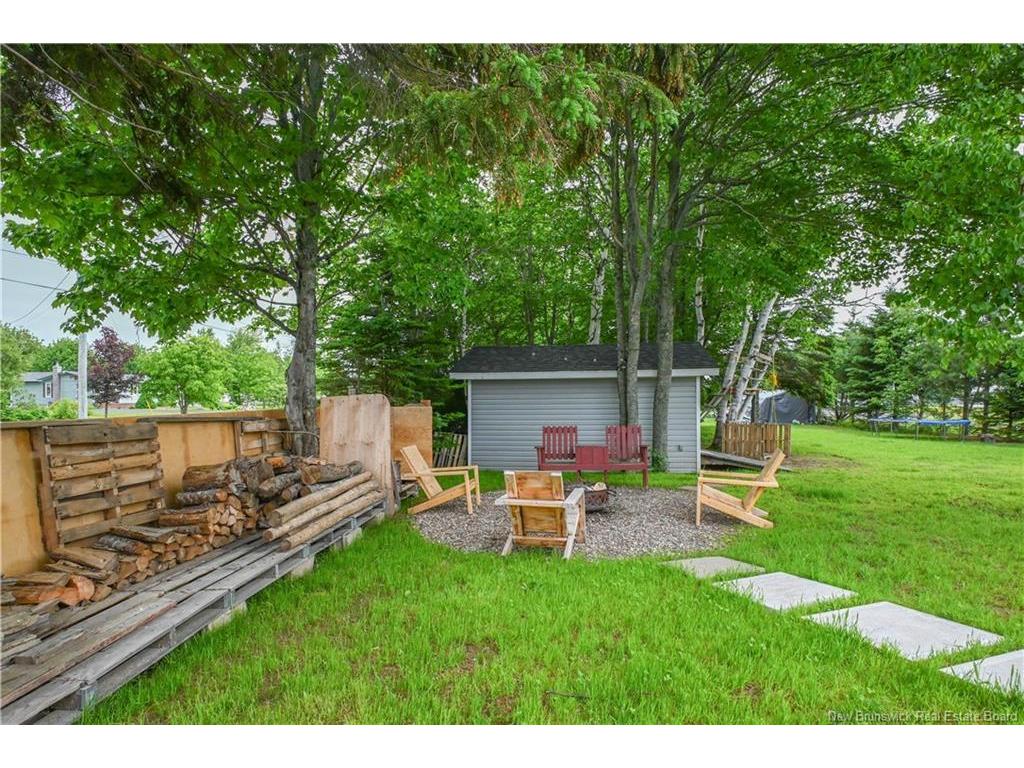 









3180


Alcide

ST,
Tracadie,




NB
E1X 1A5

