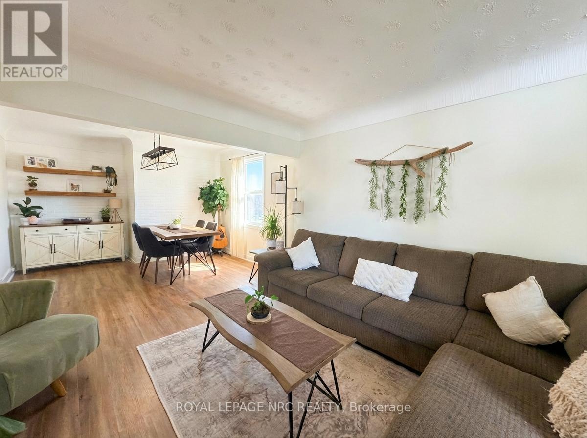 












190 CARLTON STREET

,
St. Catharines (Downtown),




Ontario
L2R1S4

